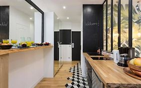 Architect S Designer Studio Walking Distance To The Eiffel Tower